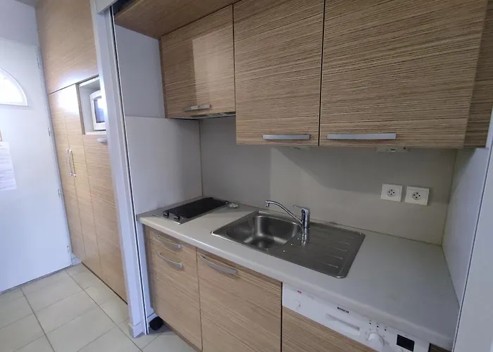 Apartamento B120, Le Jardin D'eden, Village Naturiste, 
